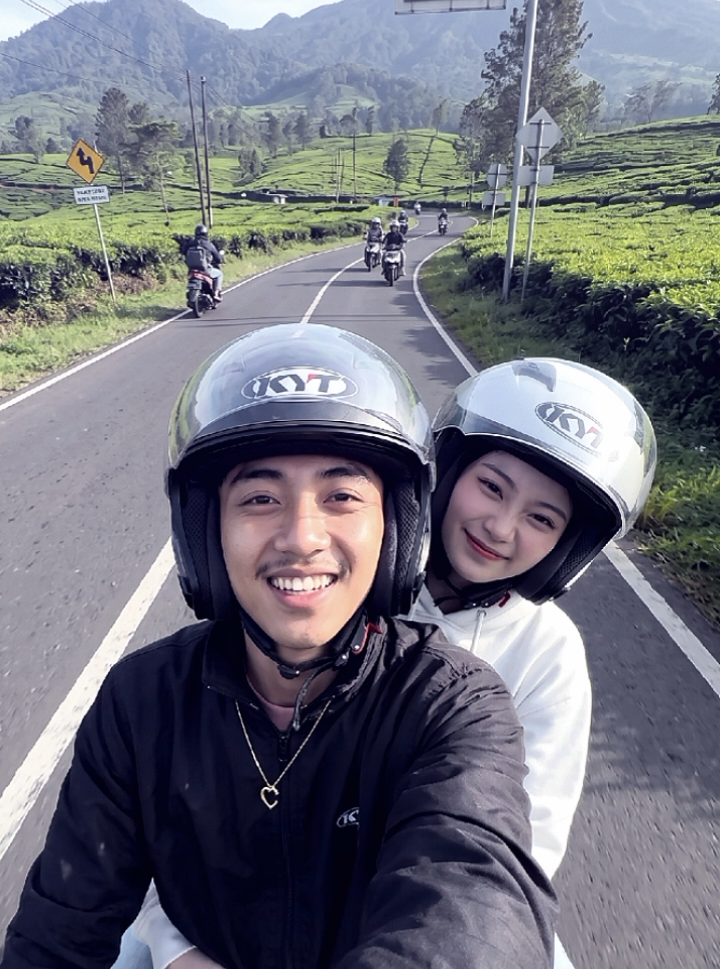 @Januari🌹