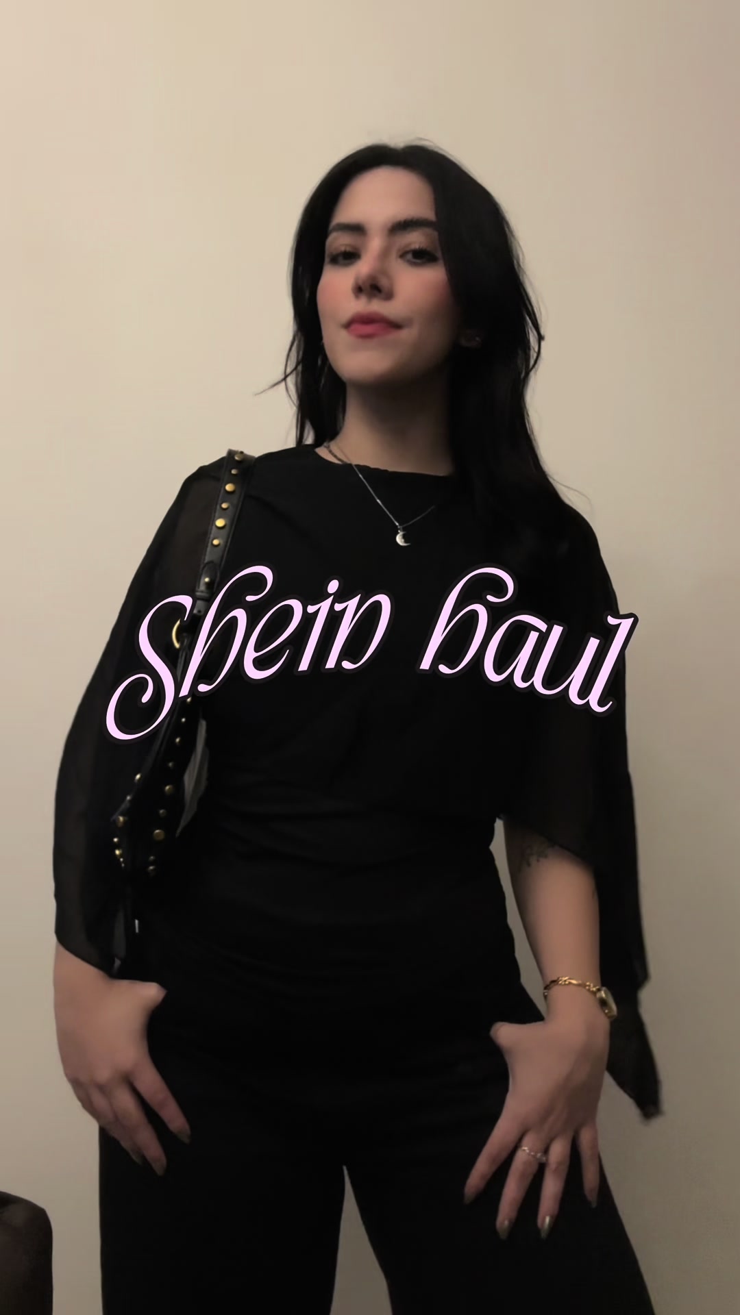 @Isadora