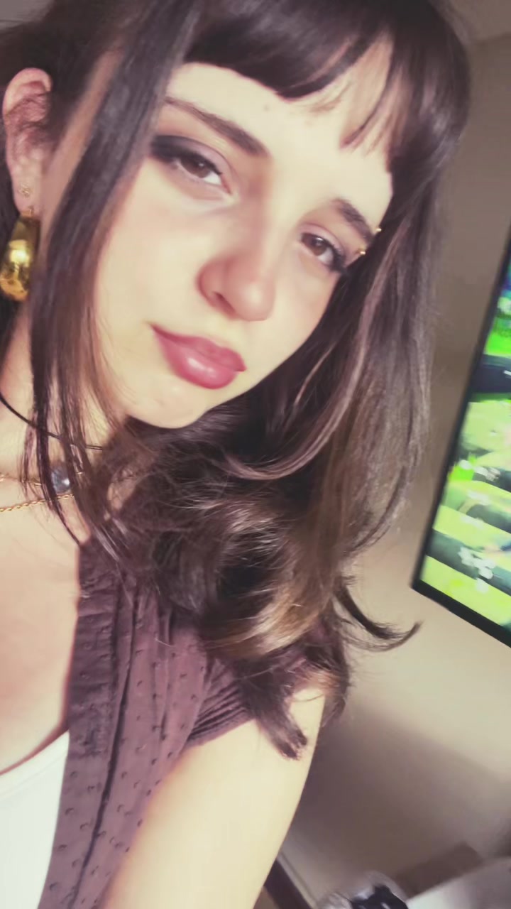 @rosavalenn