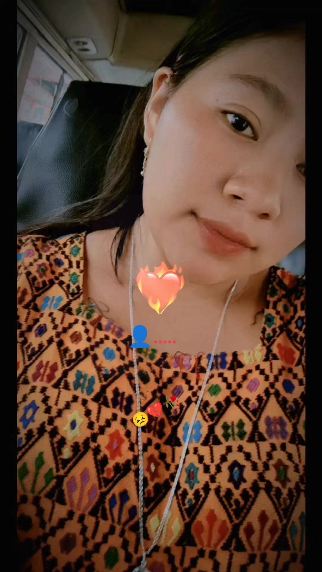 @🌊🦋🥀 KARLITA🌊💔 💚 🦋