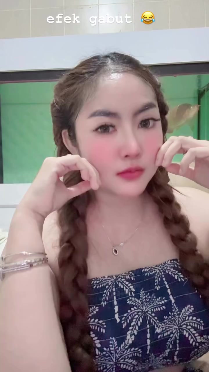 @Riska_Findiana