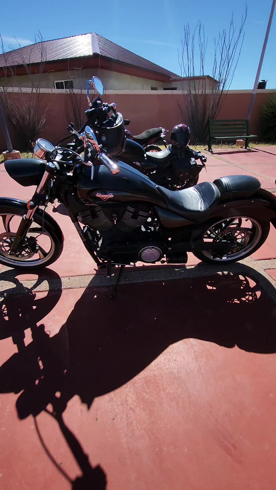 @El De La 450 Negra