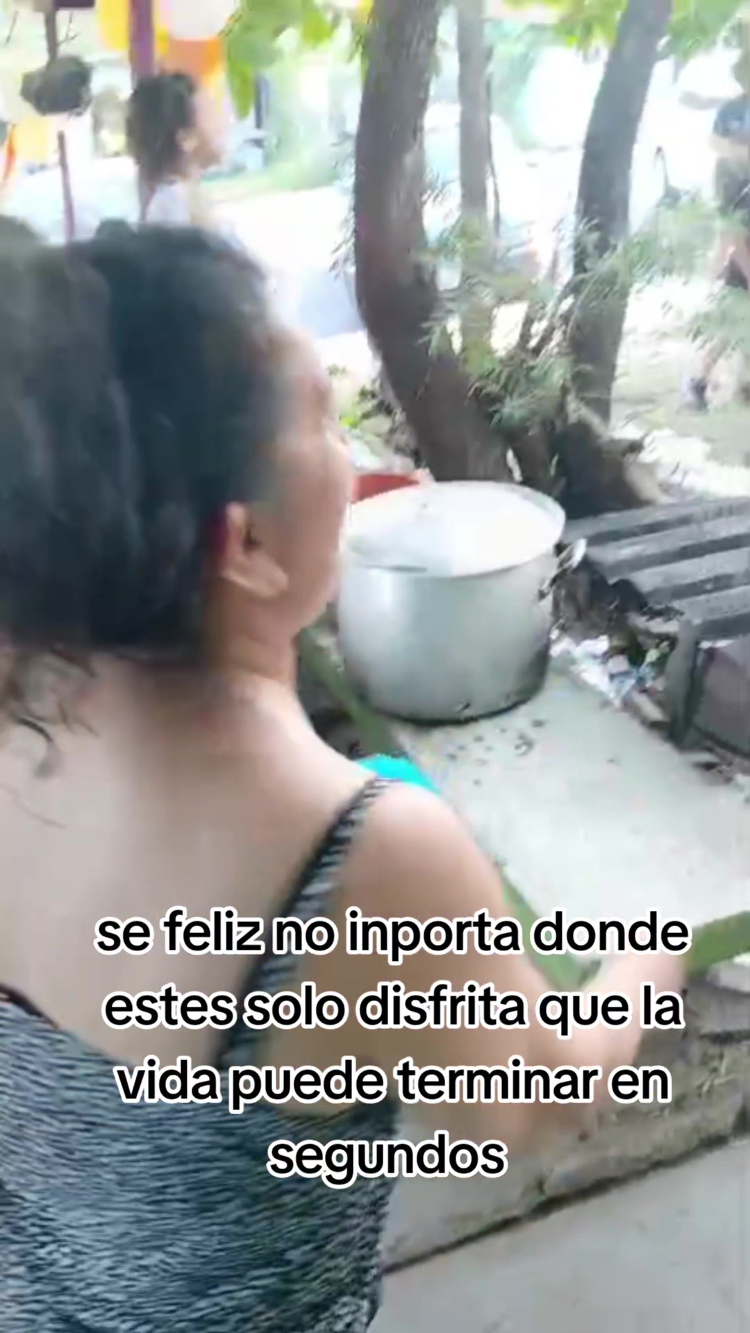 @LUCY