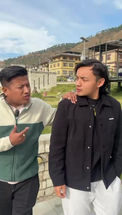 @Rooney 🇧🇹