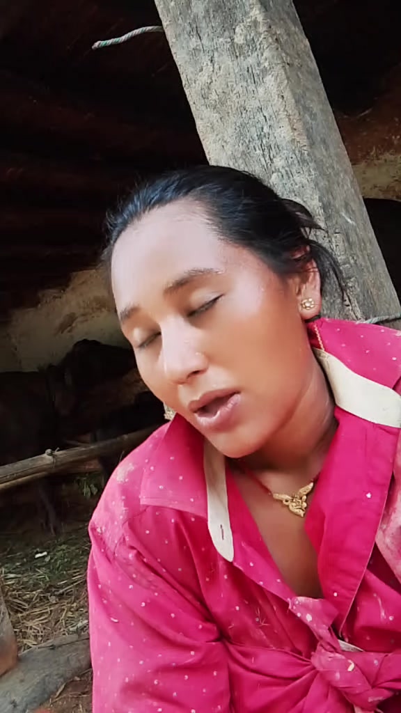 @दुर्गा थापा