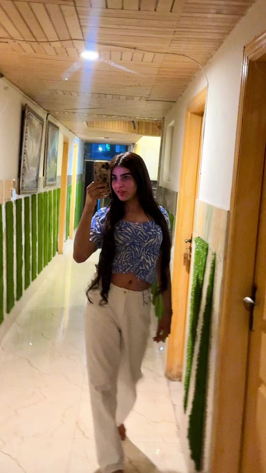 @Alizay0900