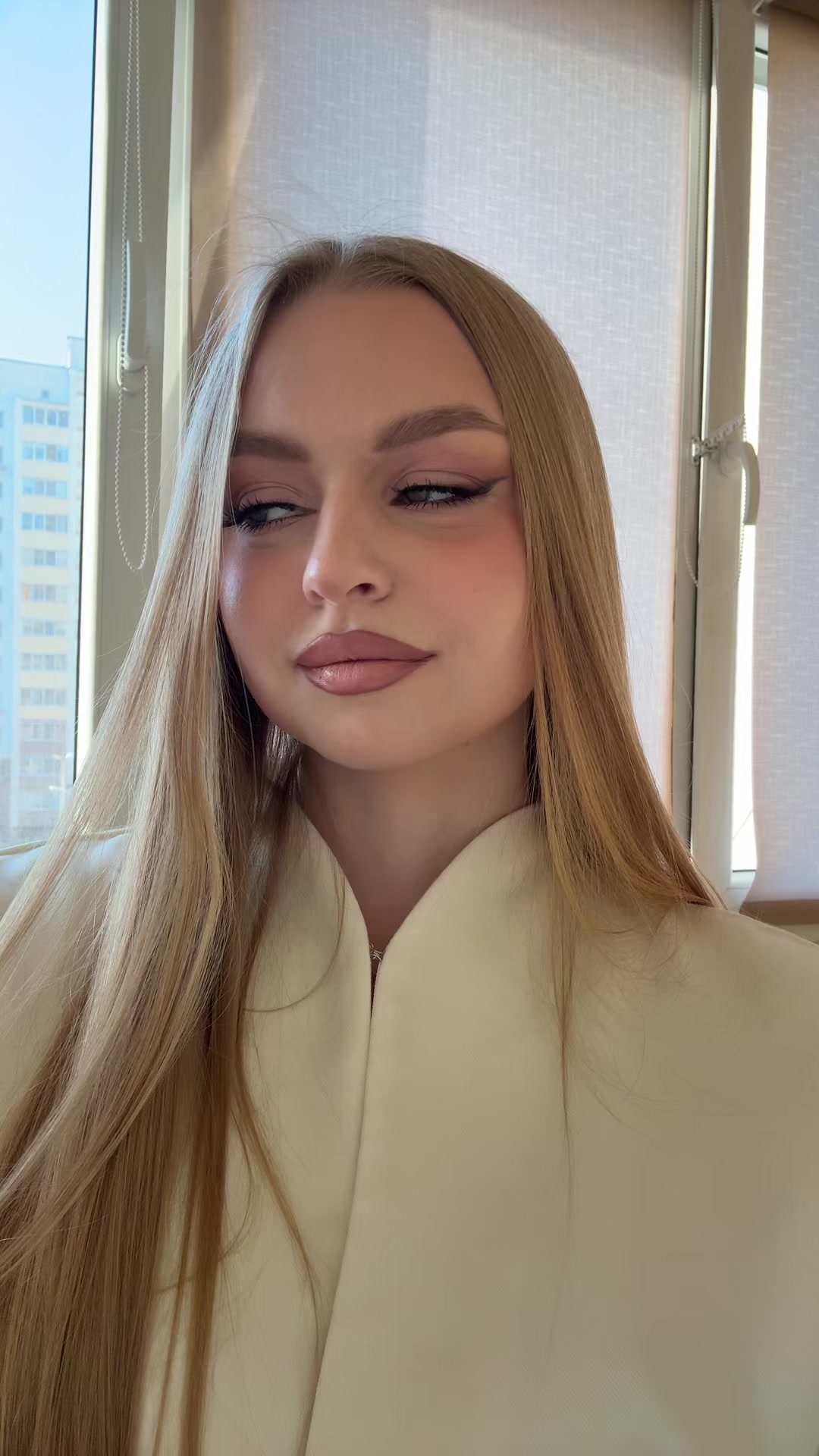@алина