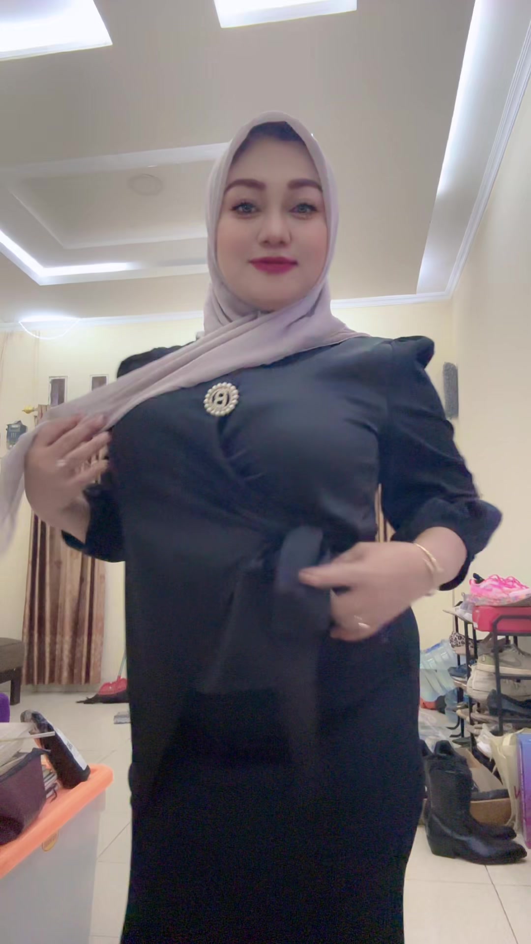 @momihzahwavarel
