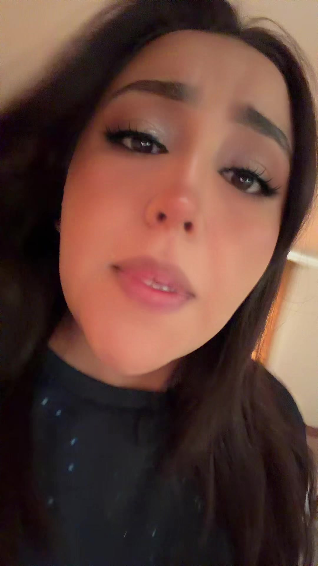 @B 🧿