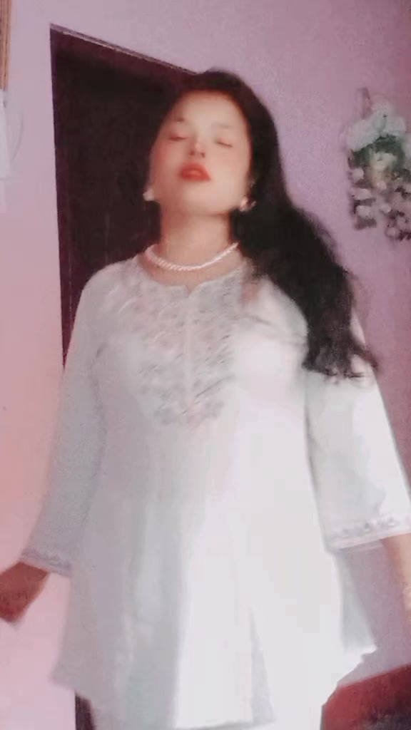 @krishtina Raj