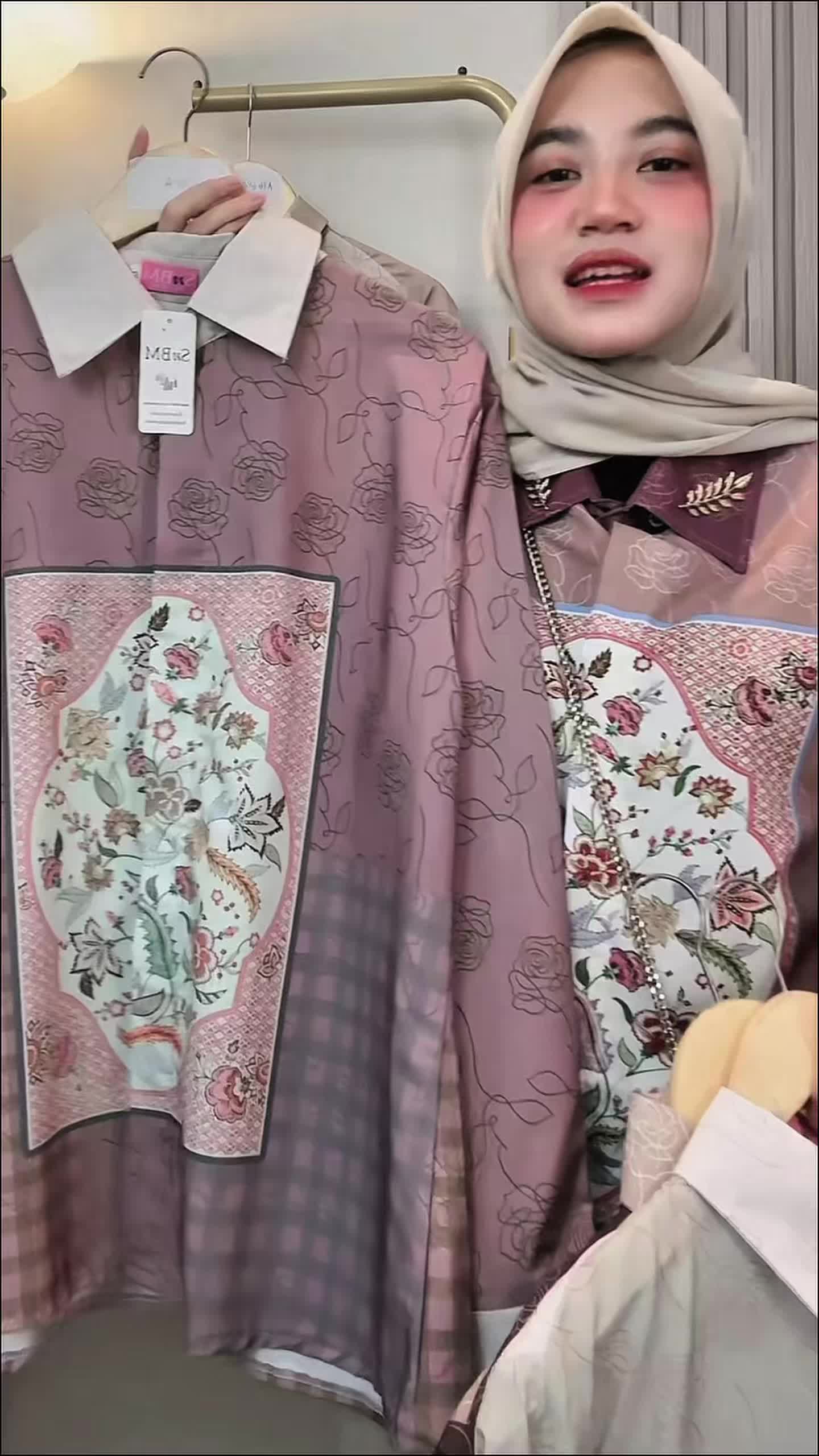 @nailakharisma4