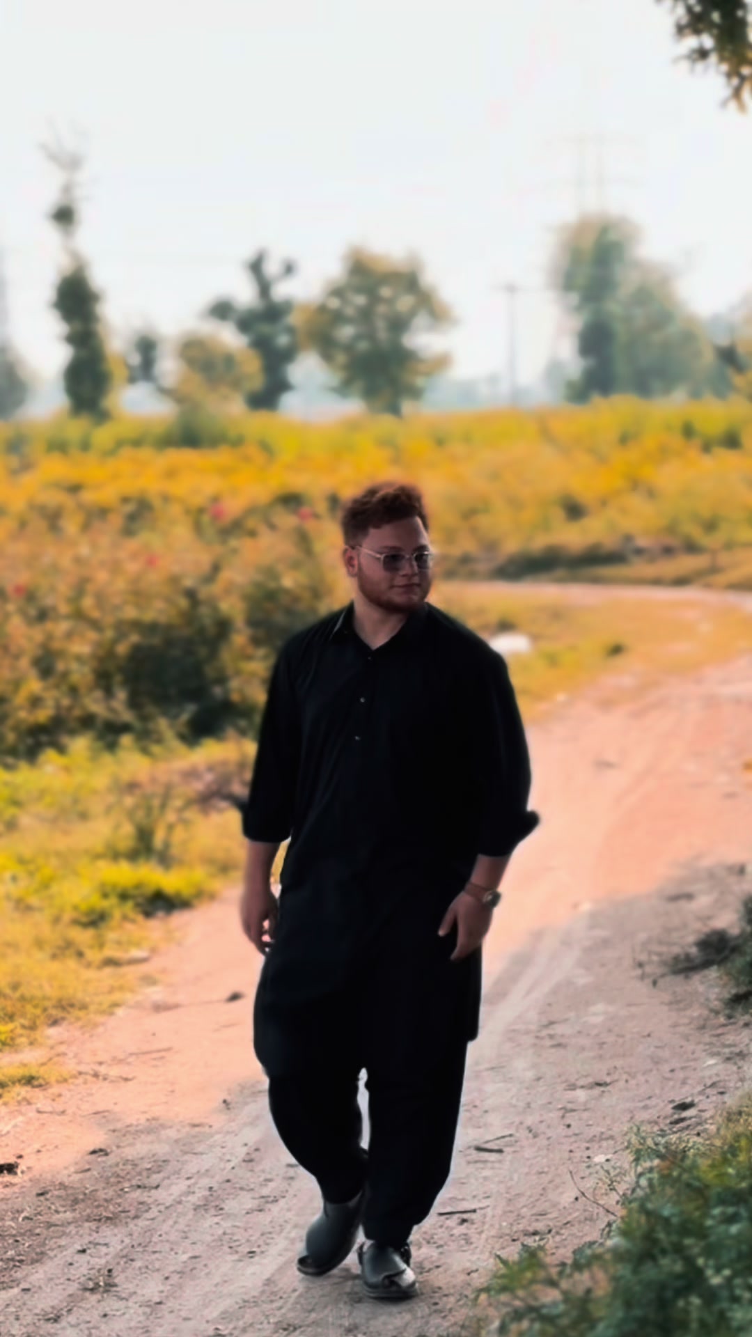 @𝗨𝗠𝗠𝗔𝗥 𝗠𝗔𝗟𝗜𝗞 👑