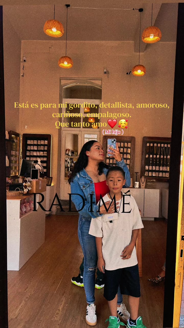 @𝓐𝓷𝓪 𝓚𝓪𝓻𝓮𝓷 ✨