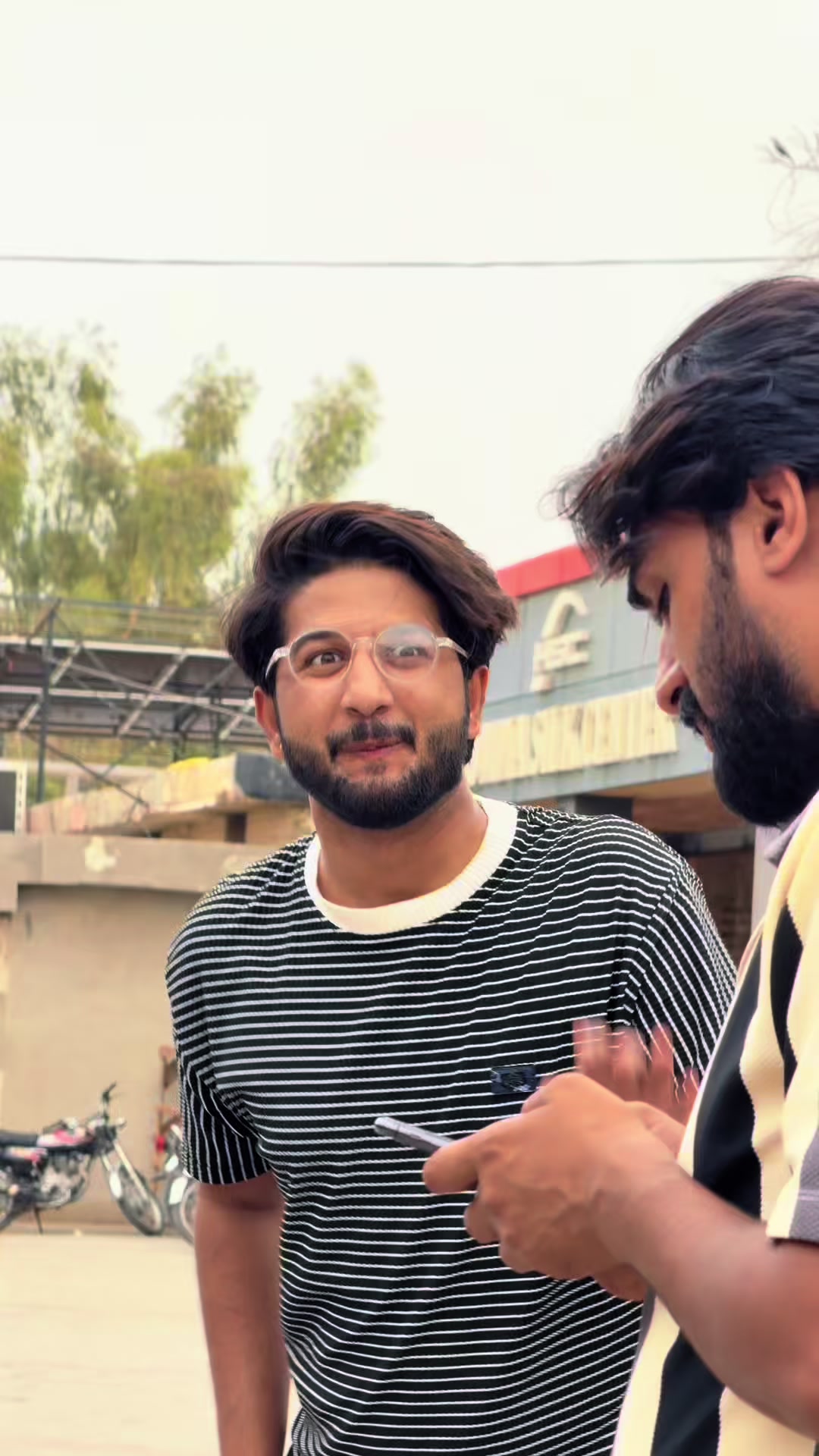 @Veer_Shahzaib