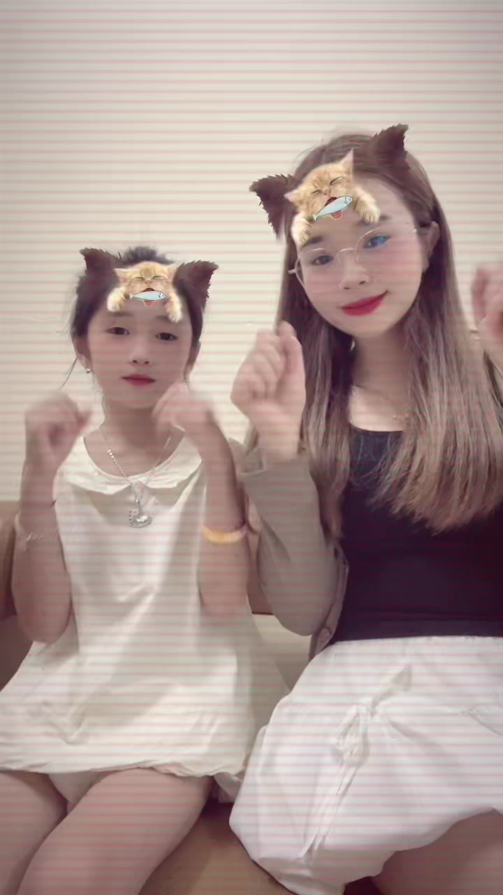 @B&aacute;ch Thảoo