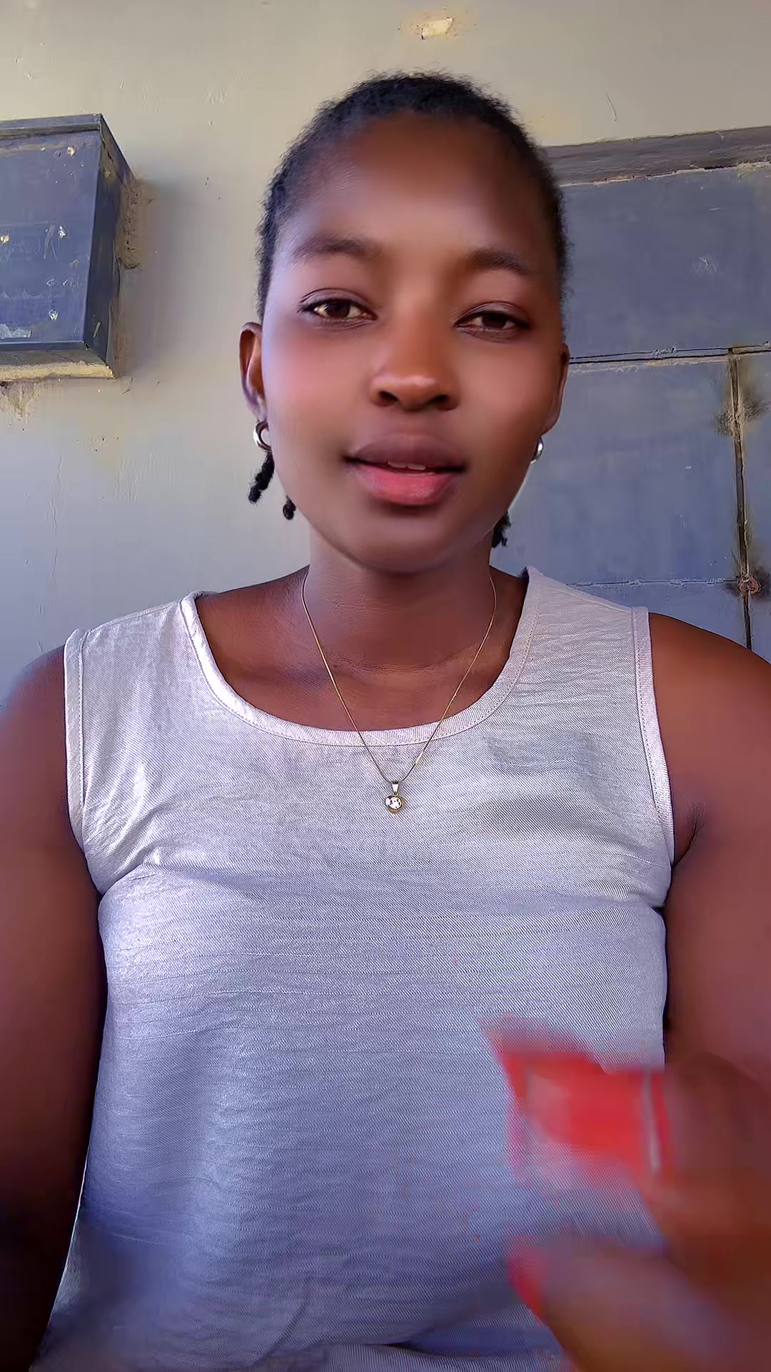 @L_i_n_d_a_h