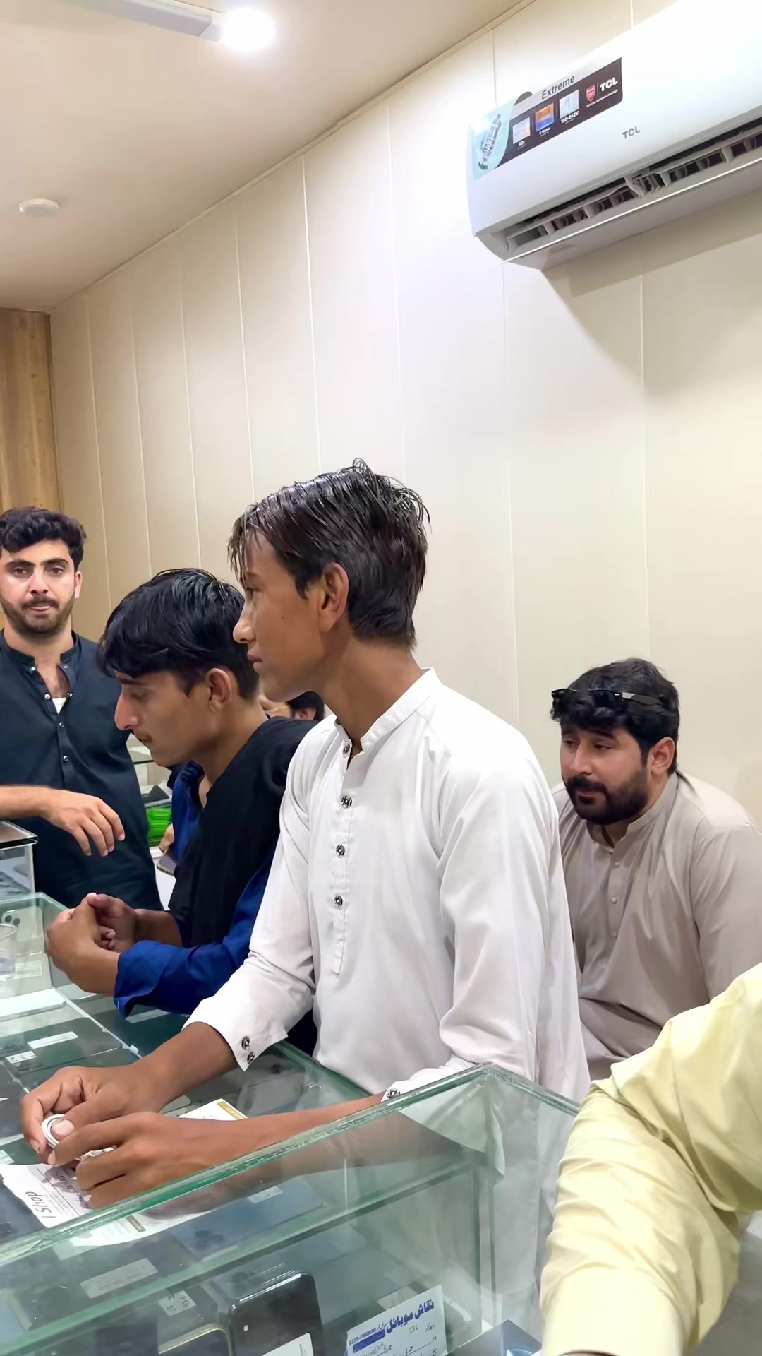 @I Shop