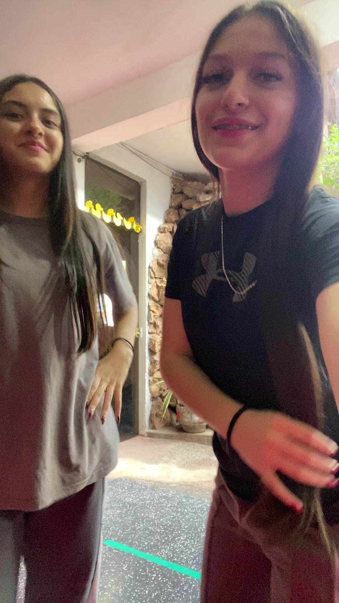 @𝒪𝓇𝓉𝒾𝓏
