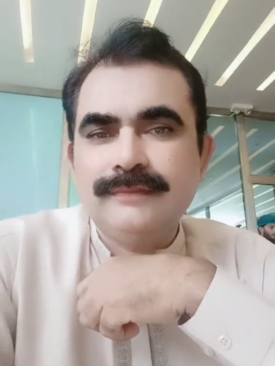 @Tariq Malik