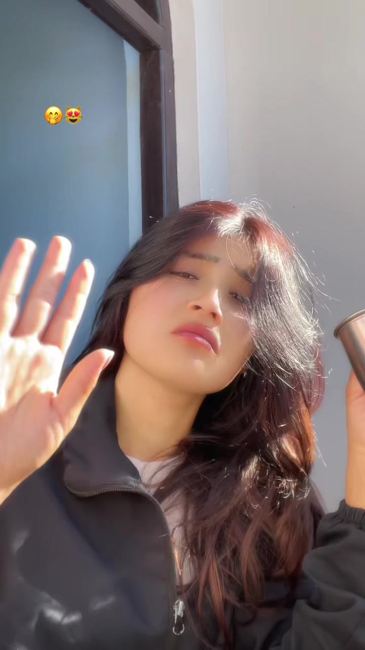 @अन्जना मिस😚💐🦋