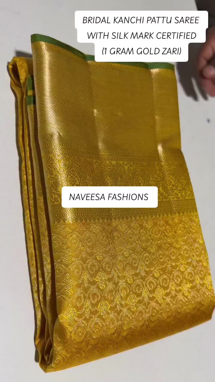 @NAVEESA FASHIONS