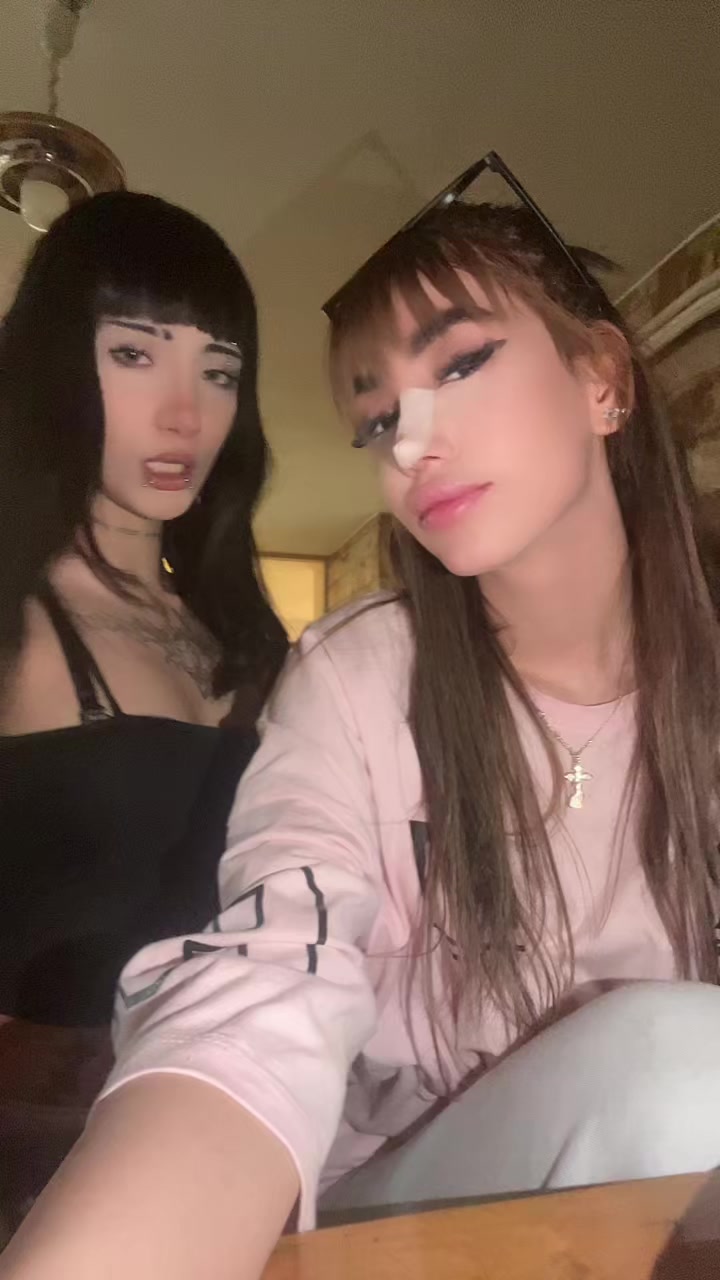 @Sharmina🫐