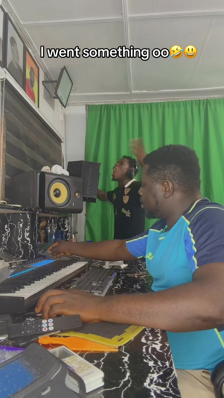 @HONEY BOY GH