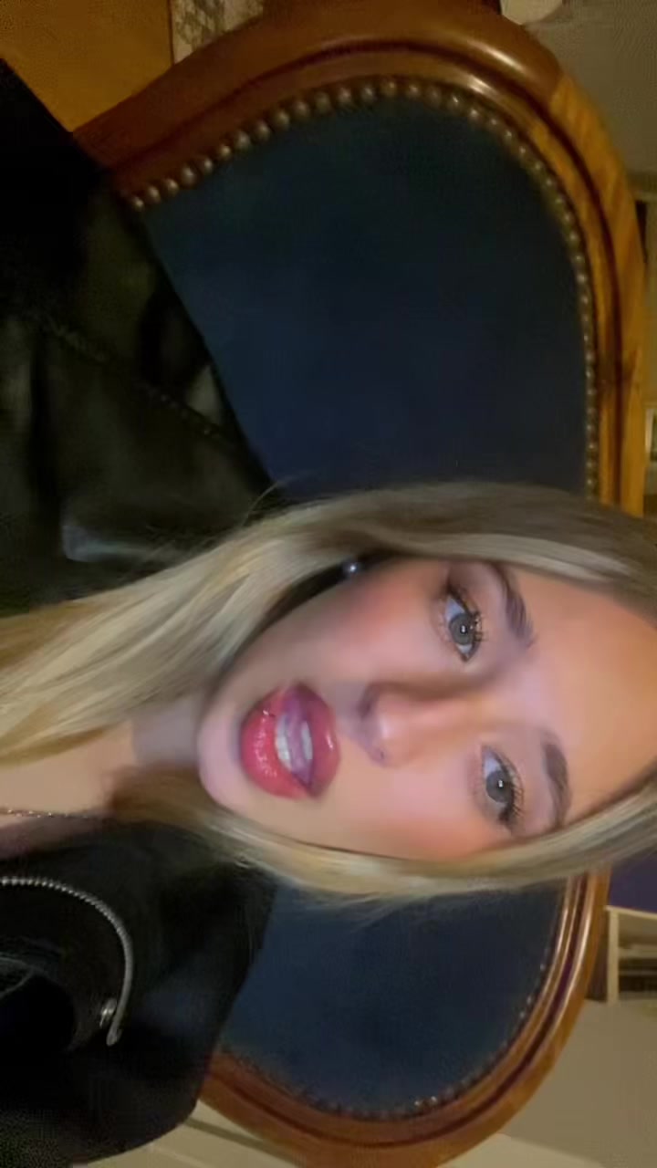 @_lolacastt