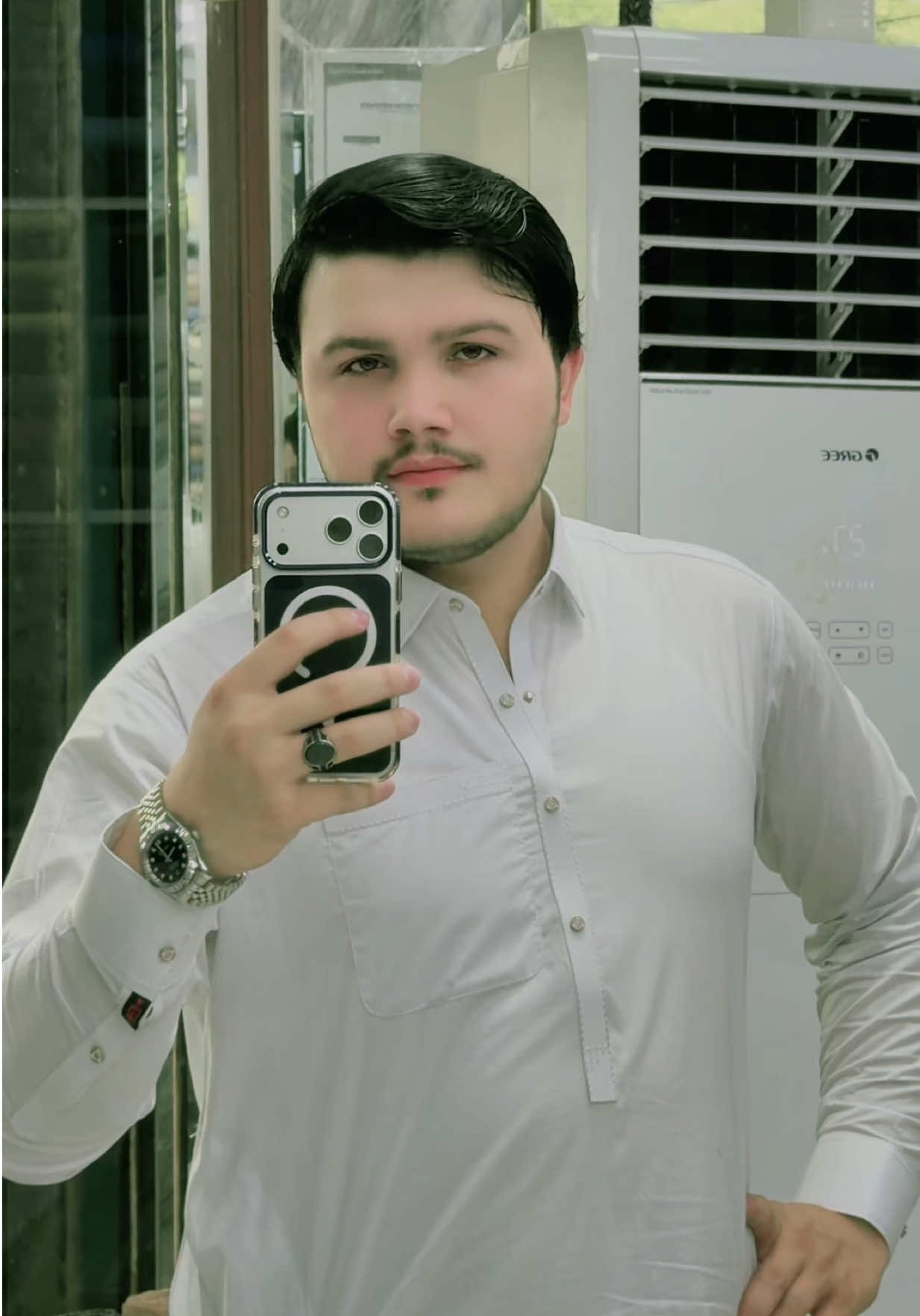 @꧁KAMRAN ꧂