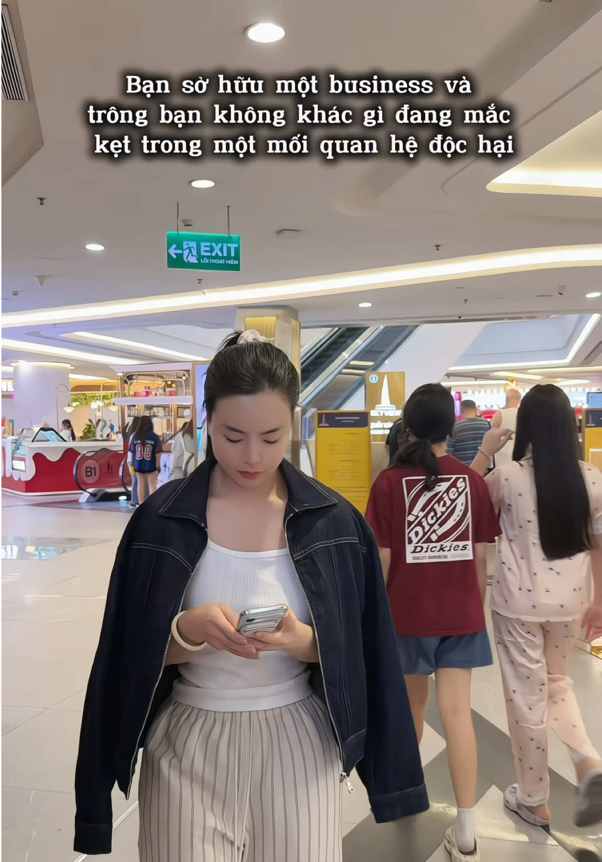 @Nguyễn Thị Thu Trang