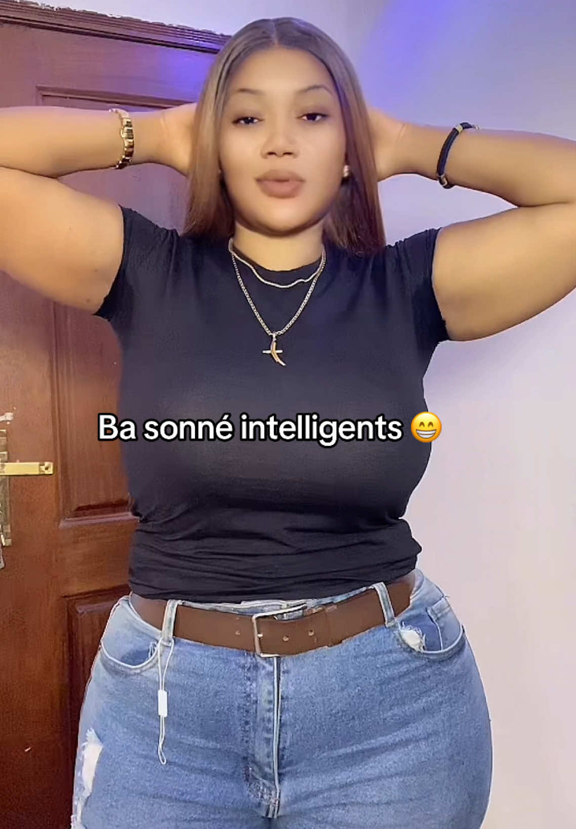 @👸