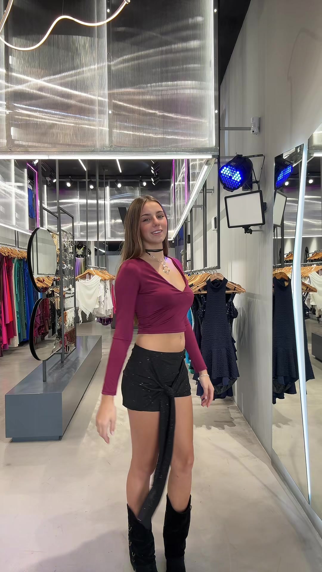 @AV
