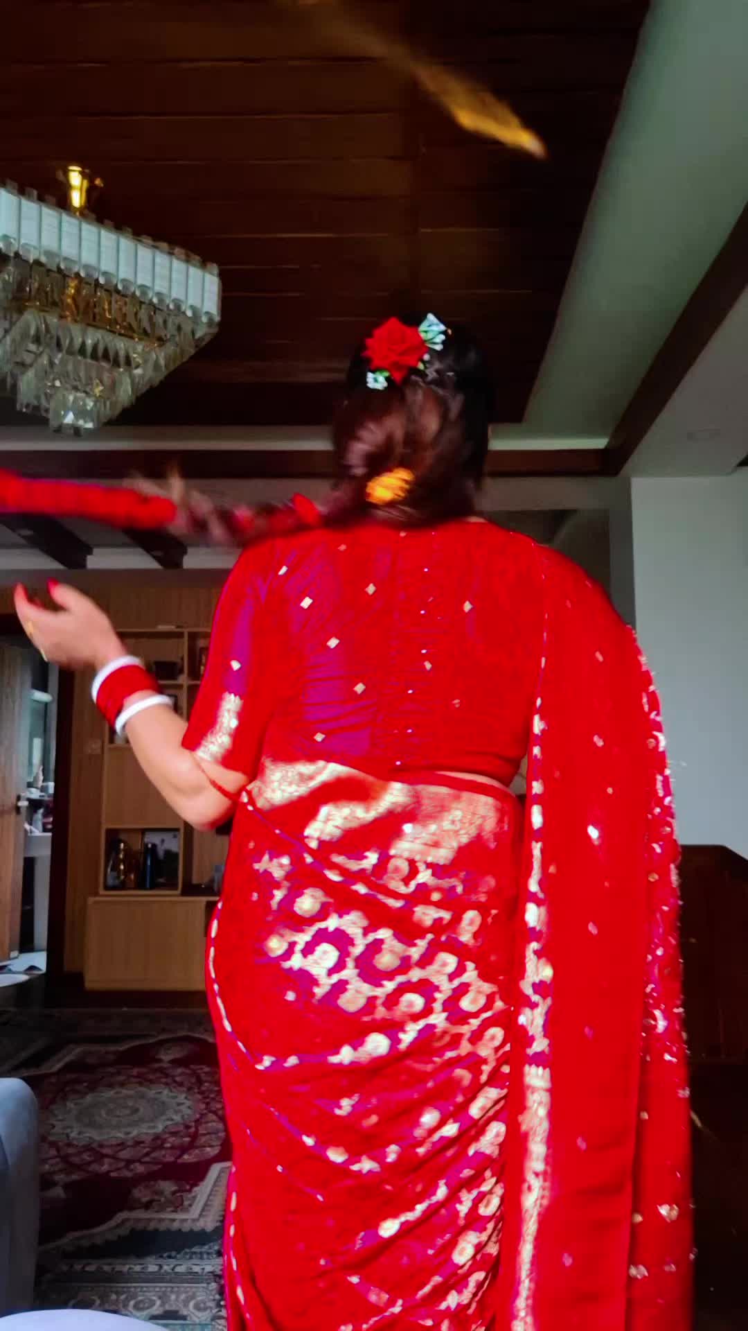 @sunitakarki🤴👰❣️❣️🌬️
