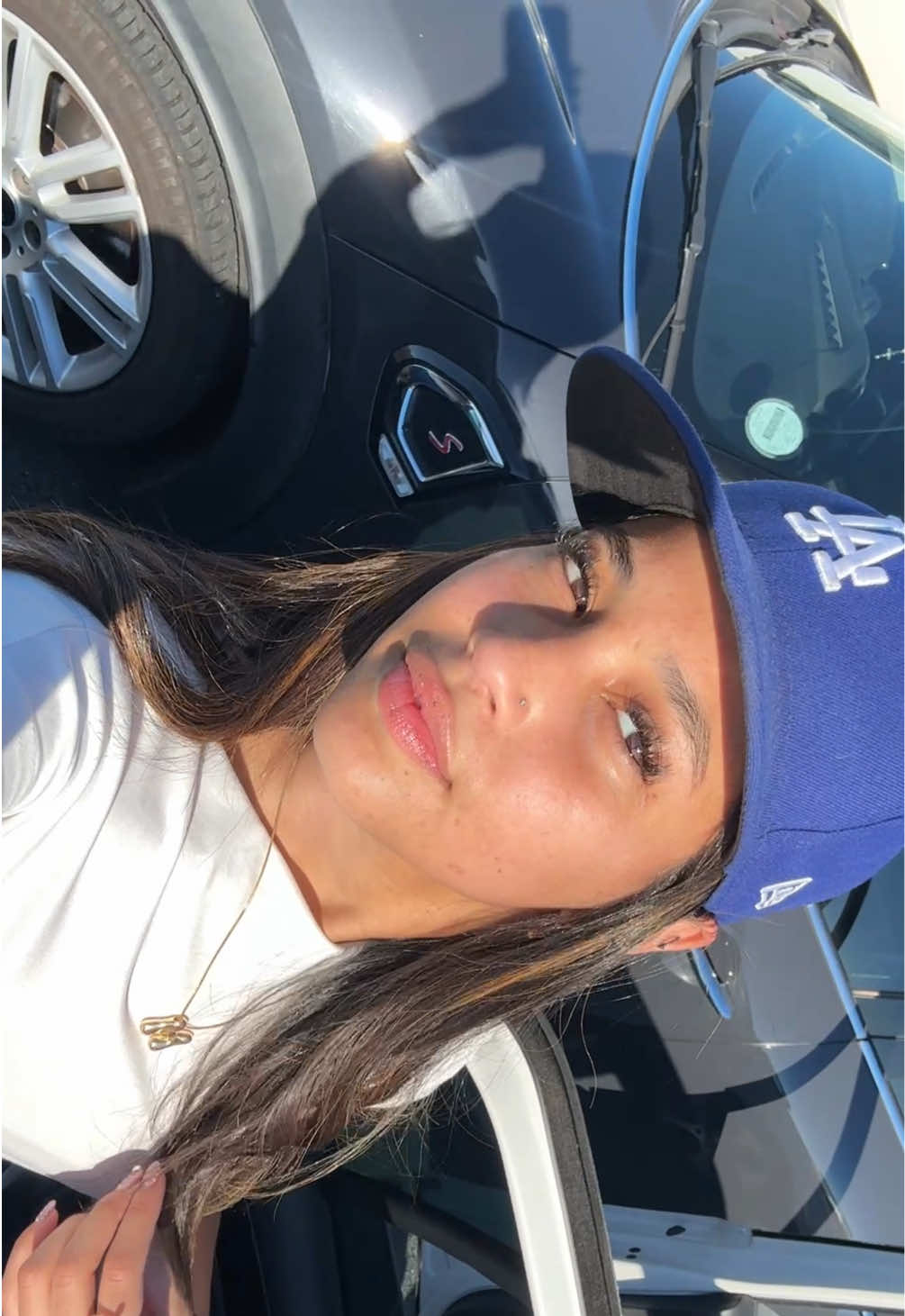 @momofebs