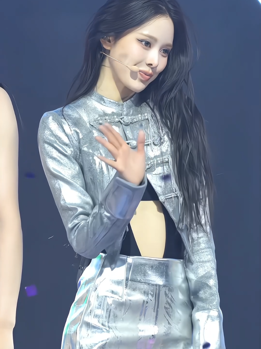 @𝐊𝐏𝟏