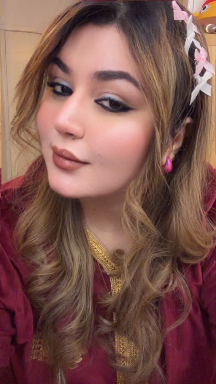 @Hira Rathore
