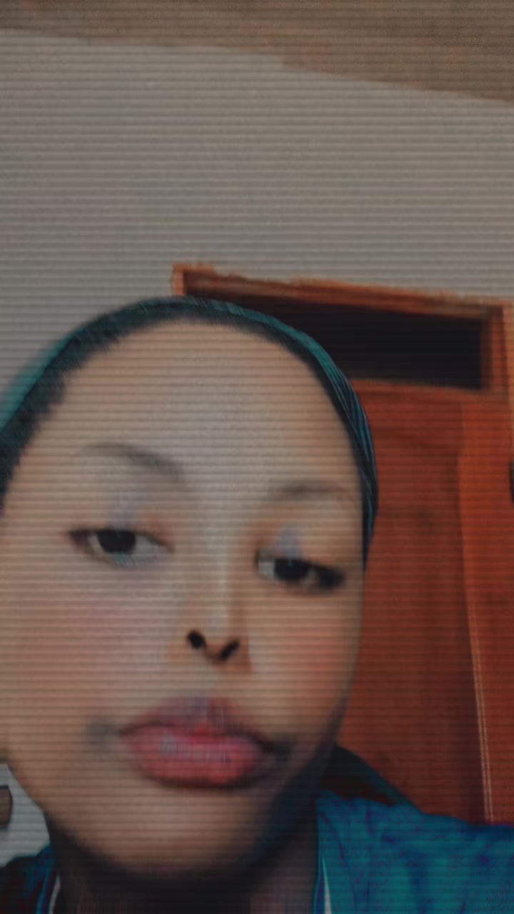@claravinah