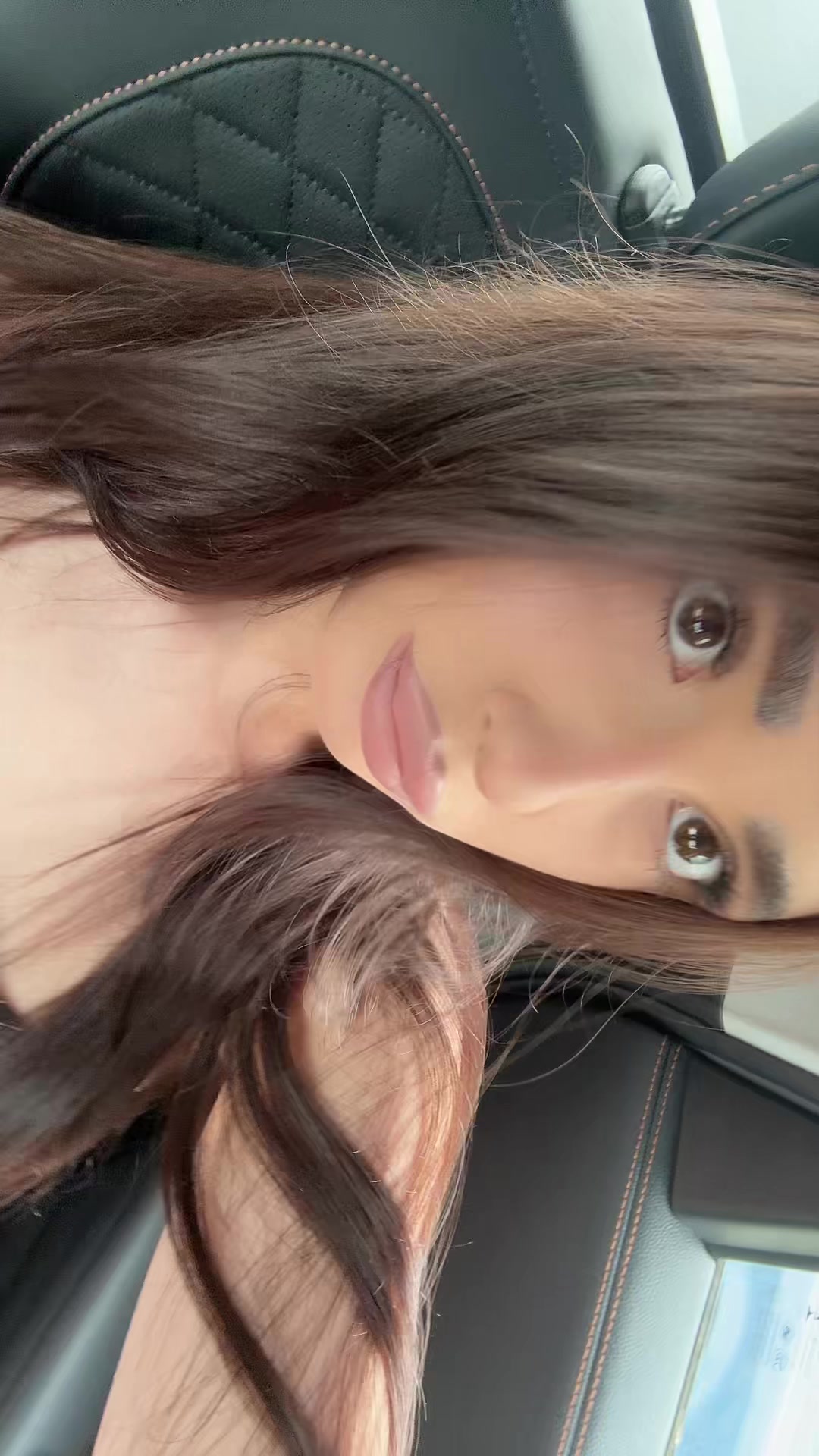 @💋