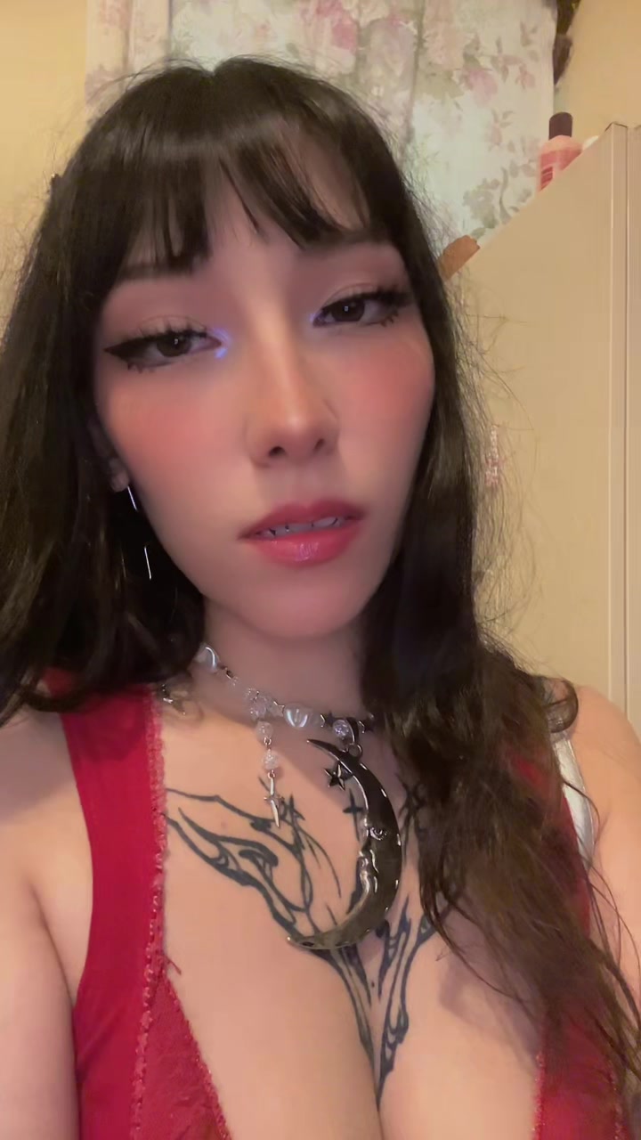@⋆ ★ ˚。⋆