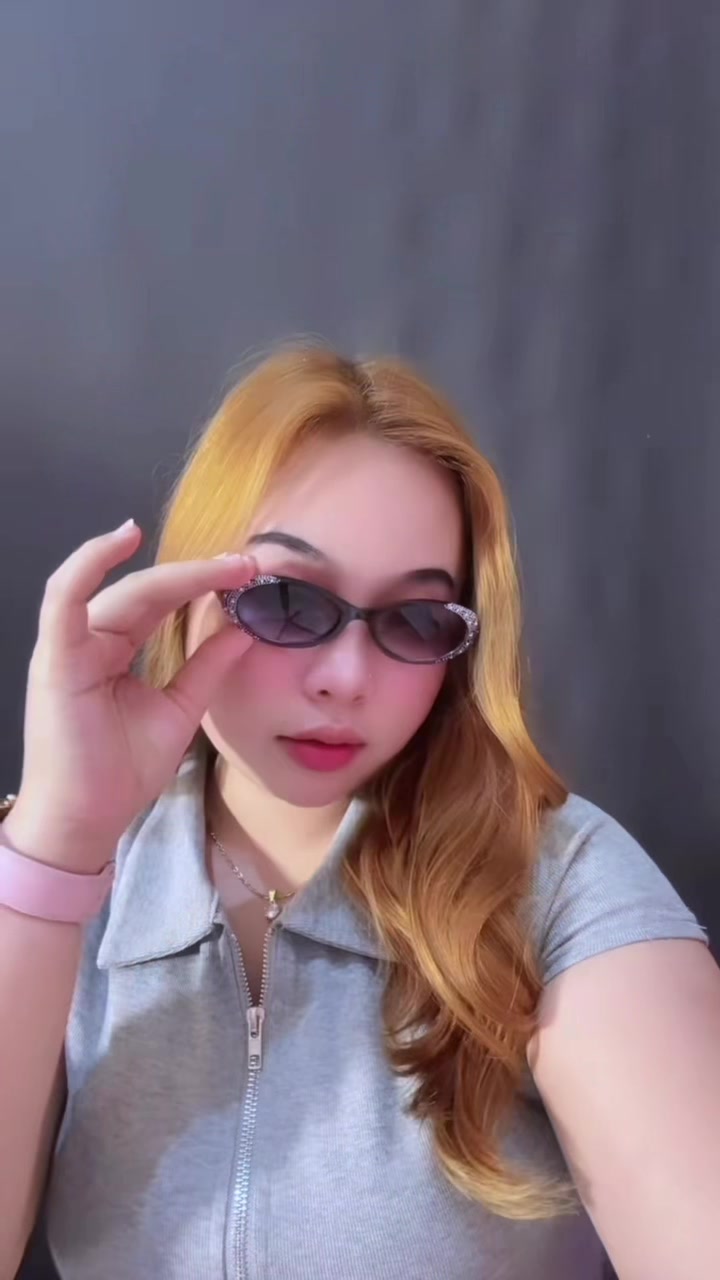 @Putriaaa
