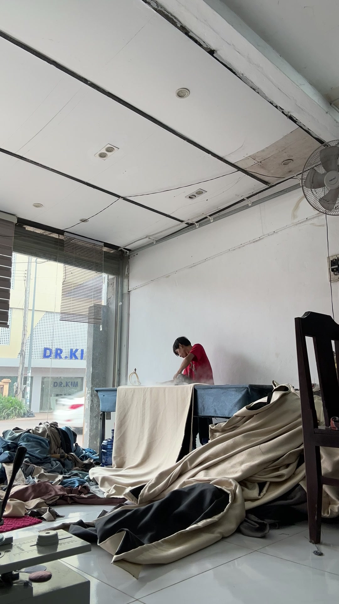 @ຮ້ານຜ້າກັ້ງທາດຫລວງ