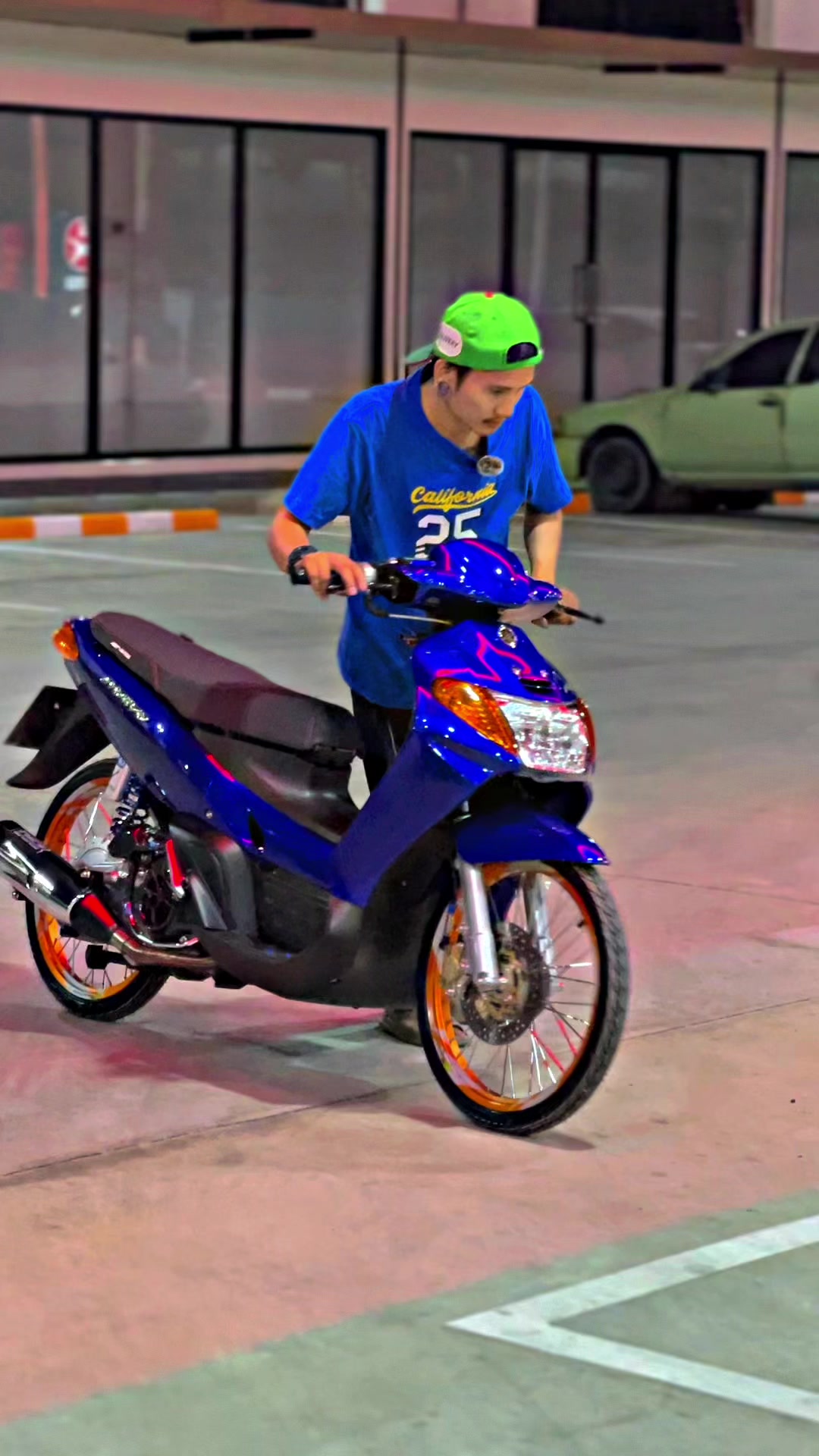 @Chaiyot Phumphuang