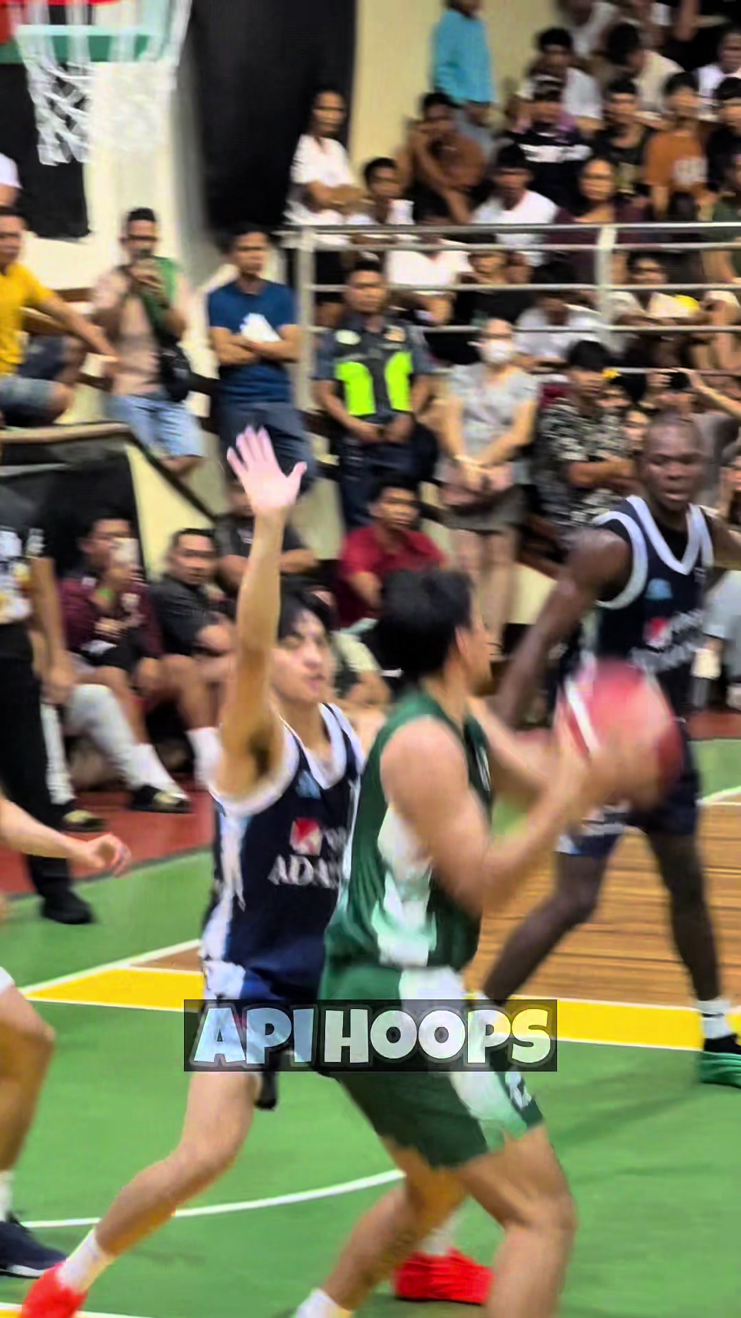 @apihoops_
