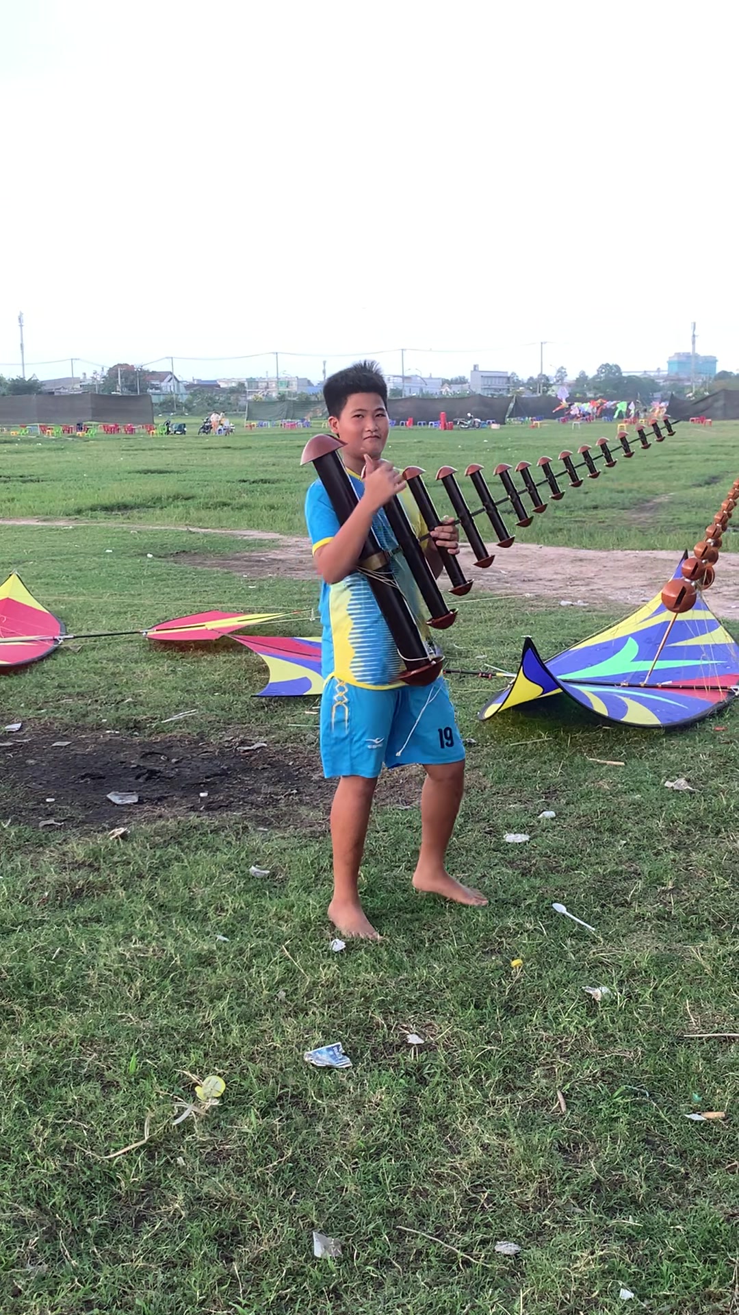 @Thả diều c&ugrave;ng Lợi