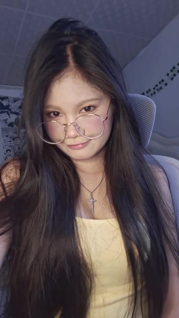 @หลิ๊วววว