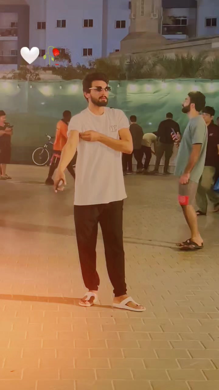 @dãñï🇦🇪