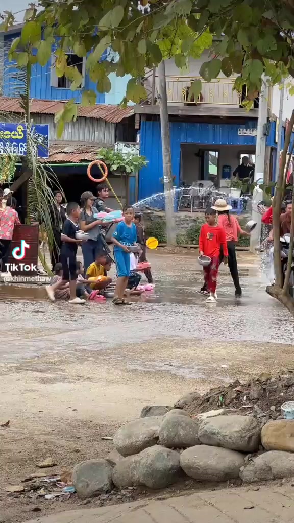 @sandar kyaw