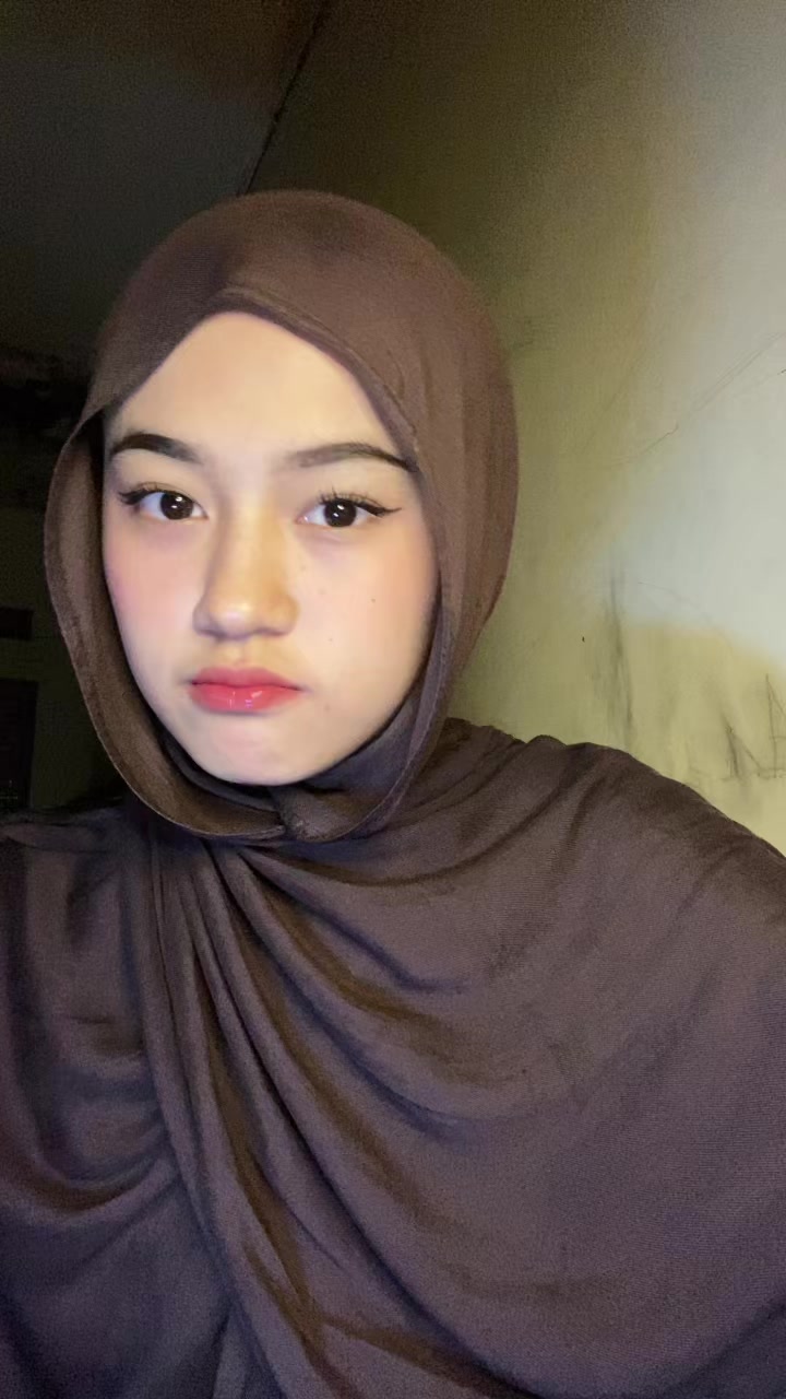 @zihaann
