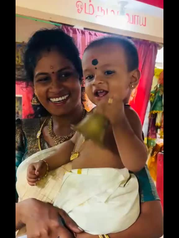 @Niviththi