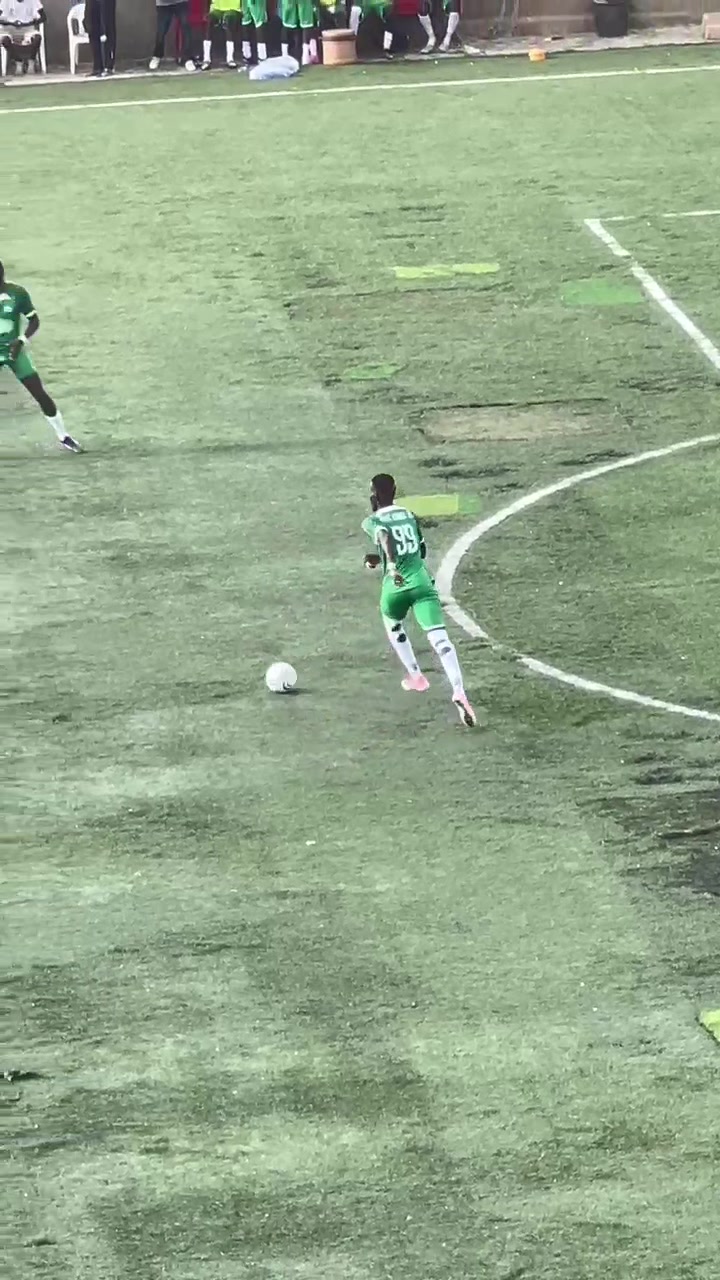 @THIASSALISÉ 11 ✪ <⚽️❤️🔌>